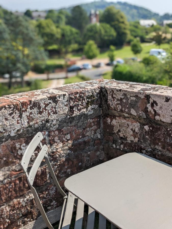 Chateau De Vassinhac Chambres D'Hotes Collonges La Rouge Екстериор снимка